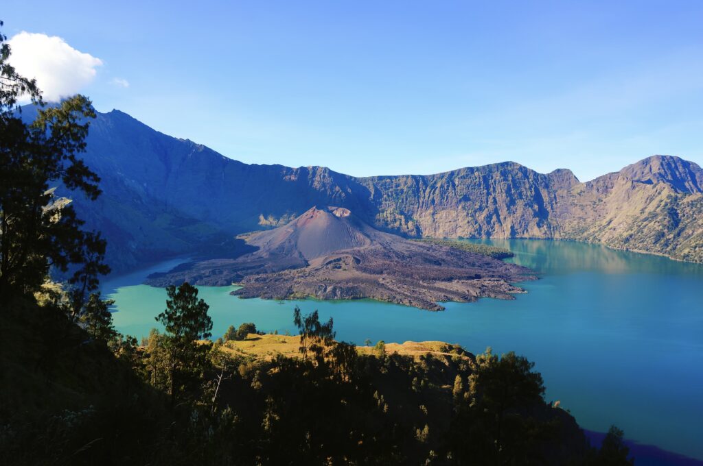 Mount Rinjani Mount Barujari Indonesië